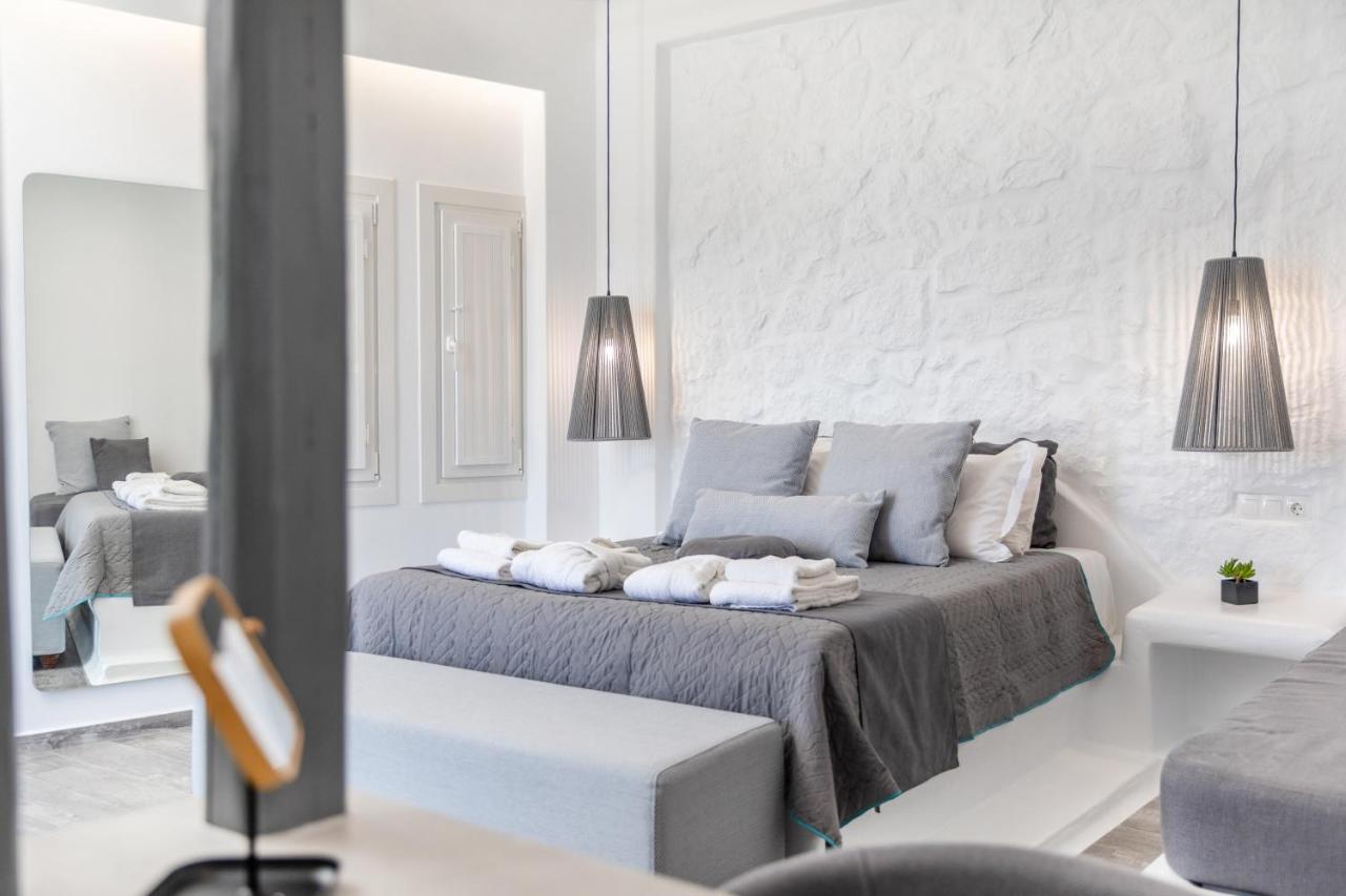 El_Puerto Luxury Port Suites Naxos City Exterior foto